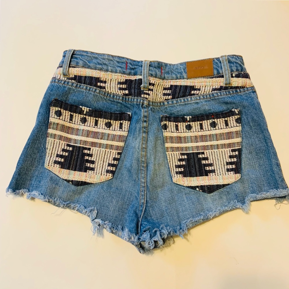 BDG HIgh Rise Cheeky Denim boho shorts Size 27